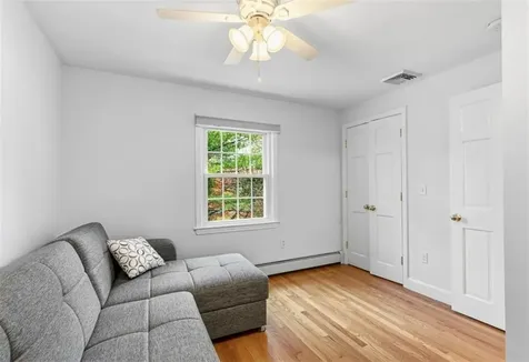 27 Christine Drive Barrington RI 02806