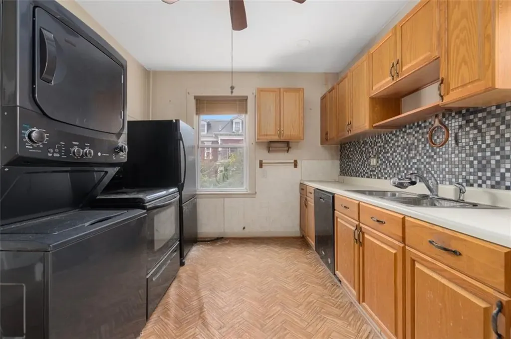 184 Pleasant Street Providence RI 02906