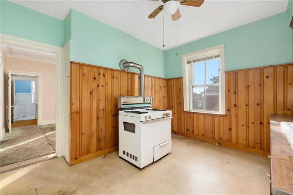 184 Pleasant Street Providence RI 02906