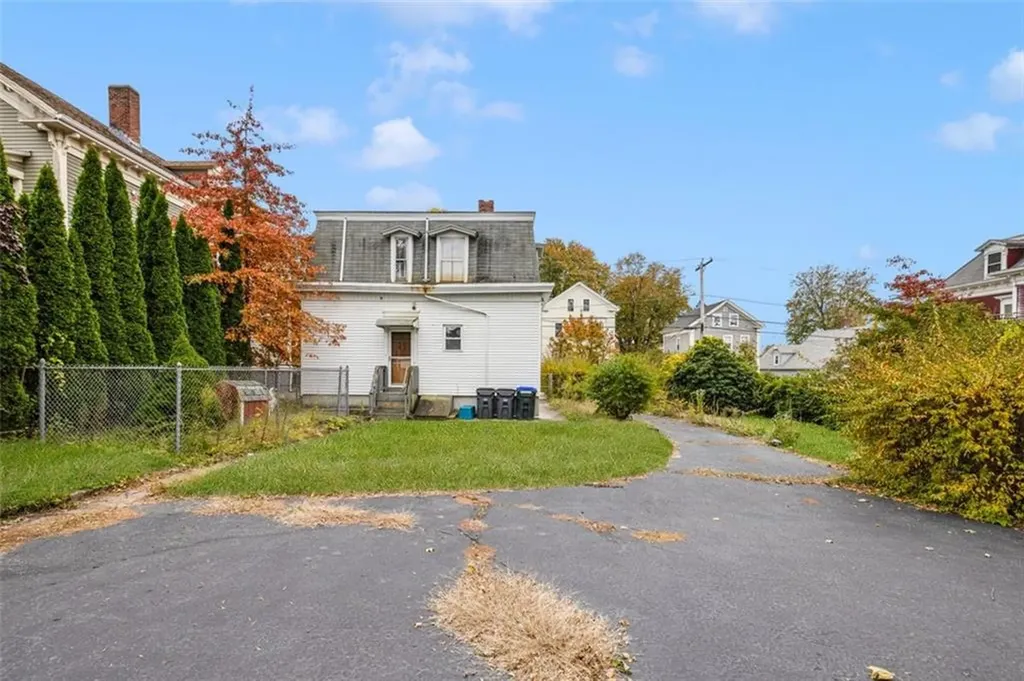184 Pleasant Street Providence RI 02906