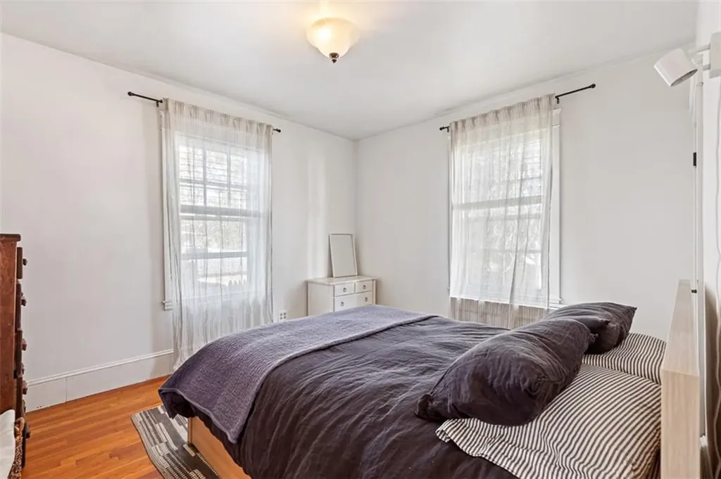 190 Enfield Avenue Providence RI 02908