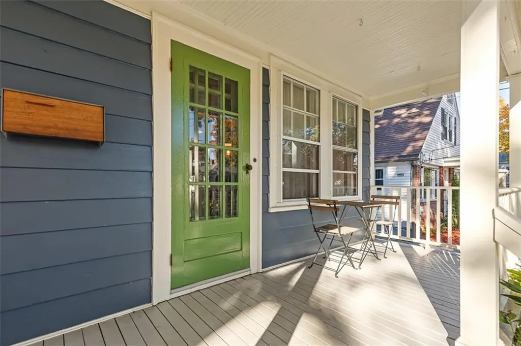 190 Enfield Avenue Providence RI 02908