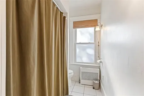 190 Enfield Avenue Providence RI 02908