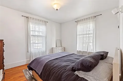 190 Enfield Avenue Providence RI 02908