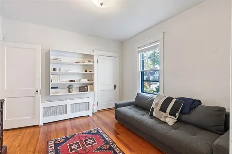 190 Enfield Avenue Providence RI 02908