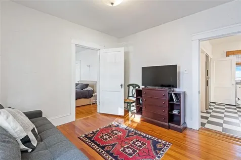 190 Enfield Avenue Providence RI 02908