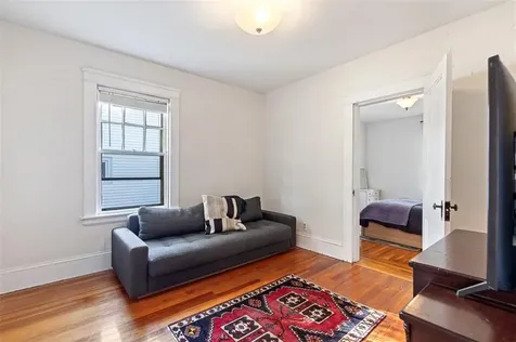 190 Enfield Avenue Providence RI 02908