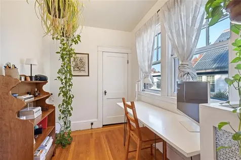 190 Enfield Avenue Providence RI 02908