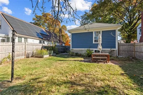 190 Enfield Avenue Providence RI 02908