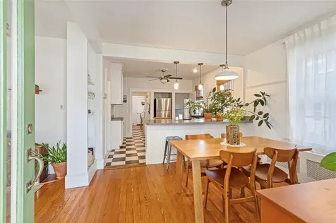 190 Enfield Avenue Providence RI 02908