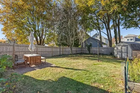 190 Enfield Avenue Providence RI 02908