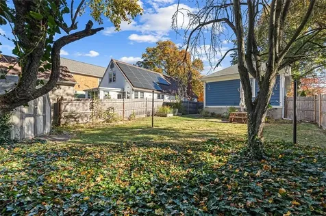 190 Enfield Avenue Providence RI 02908