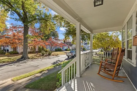 190 Enfield Avenue Providence RI 02908