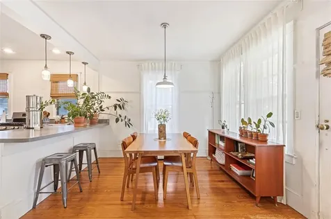 190 Enfield Avenue Providence RI 02908