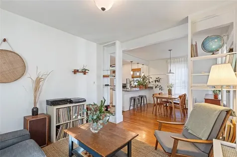 190 Enfield Avenue Providence RI 02908