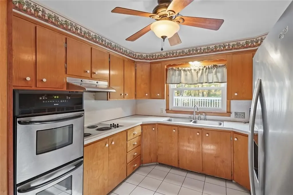 56 Cindy Lane Warwick RI 02886