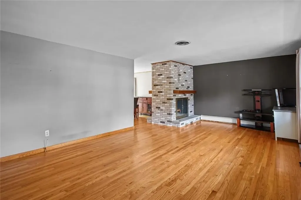 56 Cindy Lane Warwick RI 02886