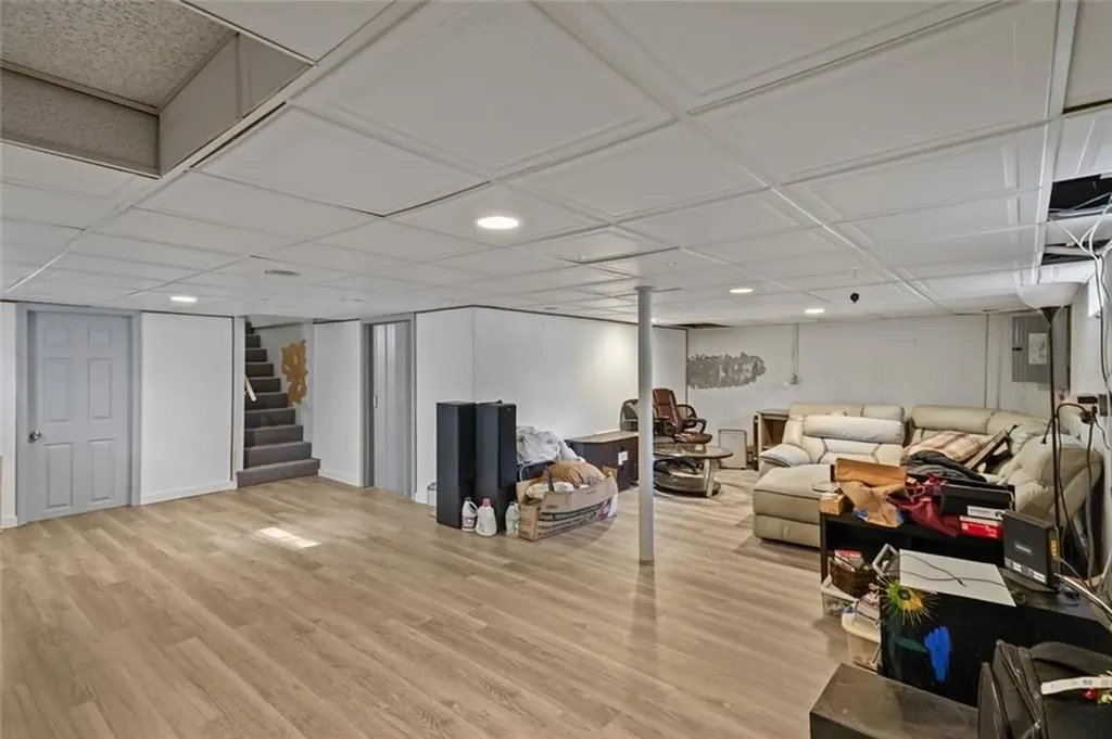 56 Cindy Lane Warwick RI 02886