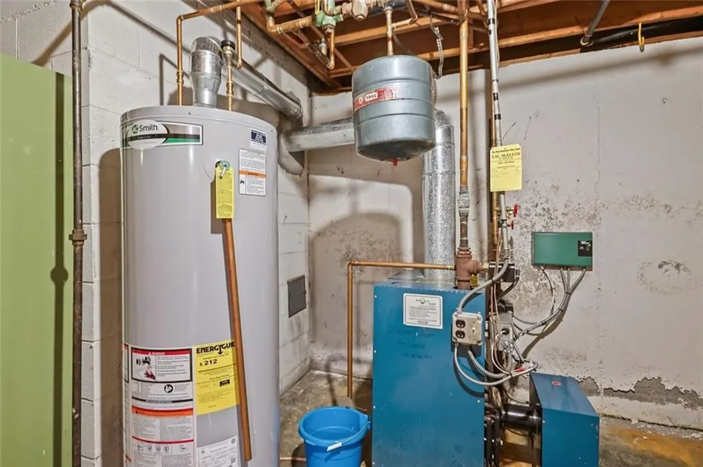 56 Cindy Lane Warwick RI 02886