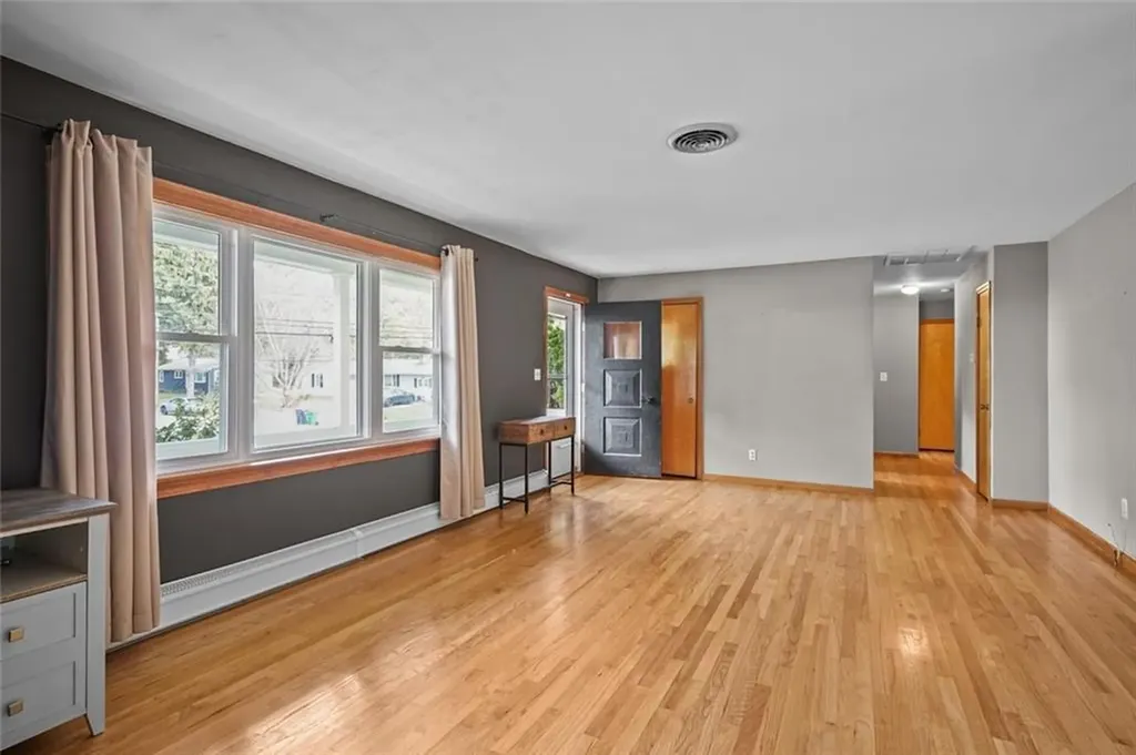 56 Cindy Lane Warwick RI 02886