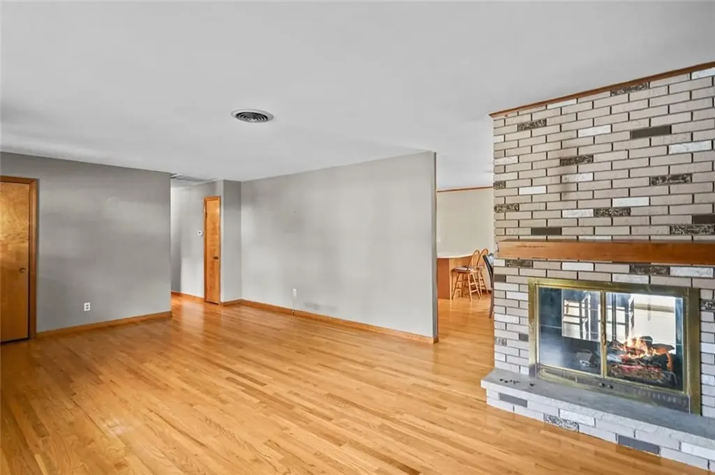 56 Cindy Lane Warwick RI 02886