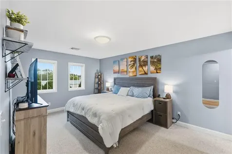 677 Metacom Avenue Bristol RI 02809