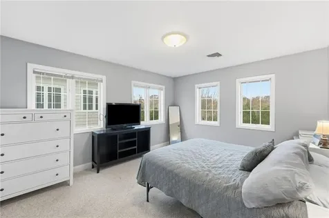 677 Metacom Avenue Bristol RI 02809