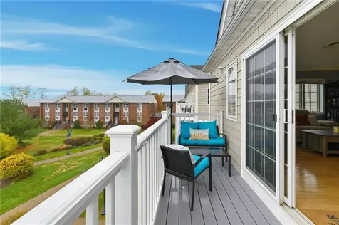 677 Metacom Avenue Bristol RI 02809