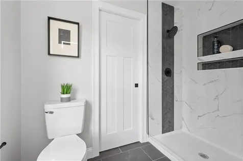 248 Point Avenue Warwick RI 02889