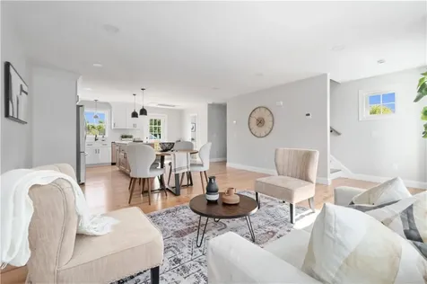 248 Point Avenue Warwick RI 02889