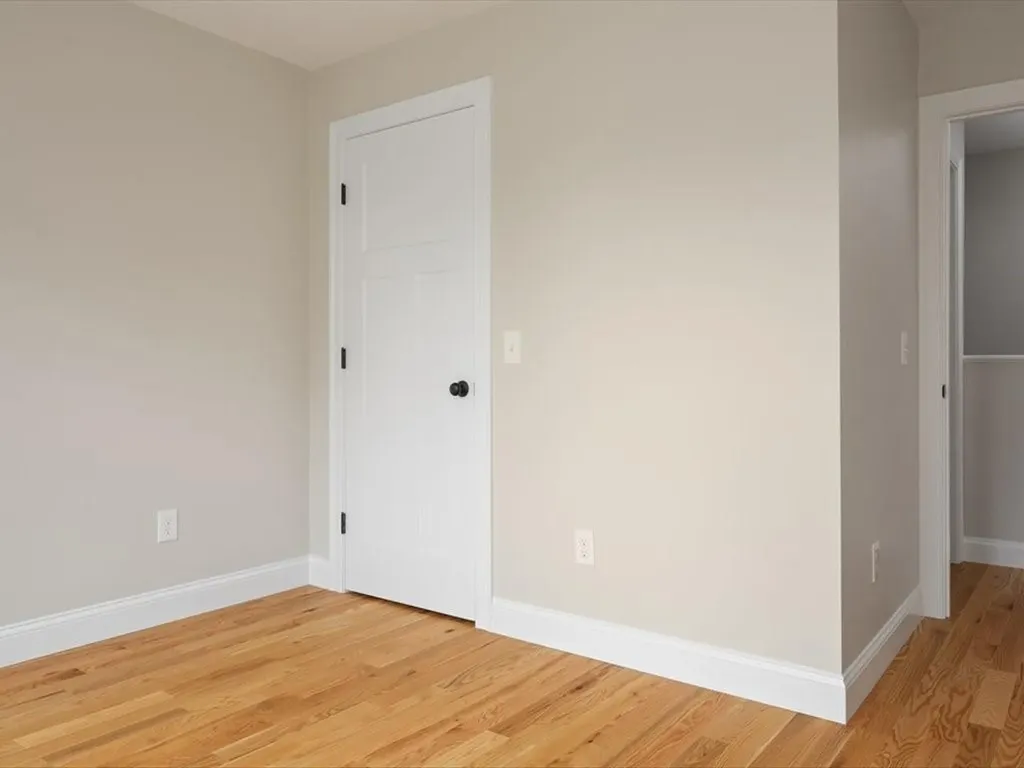 129 Wollaston Street Cranston RI 02910