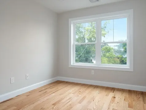 129 Wollaston Street Cranston RI 02910