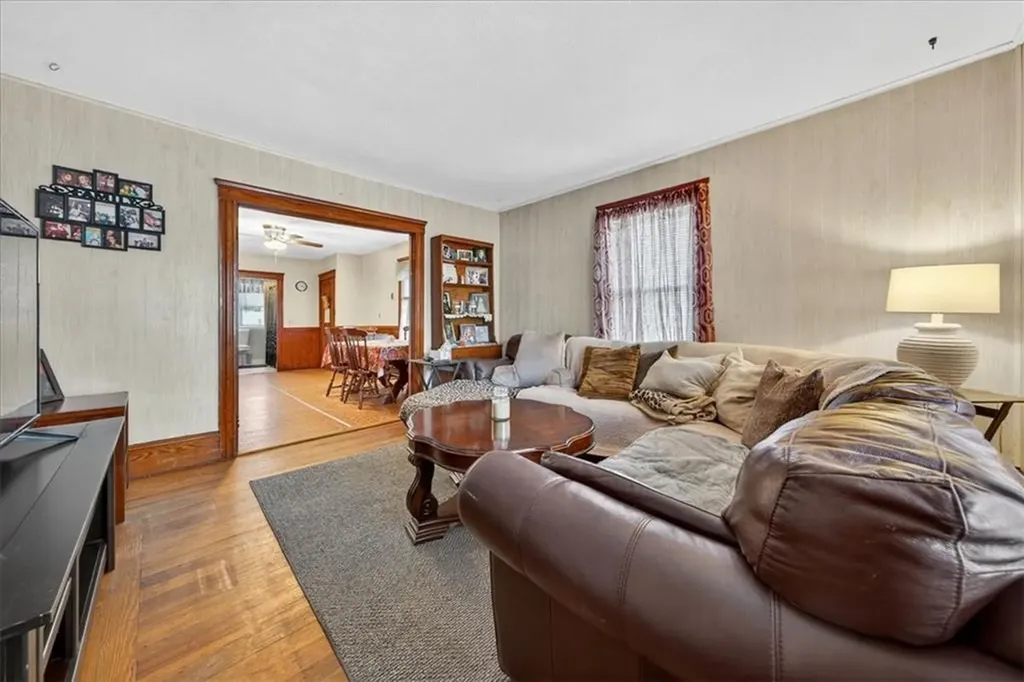 68 Slade Street Pawtucket RI 02861