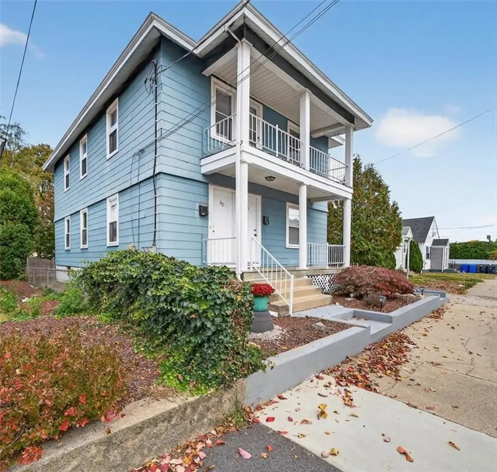 68 Slade Street Pawtucket RI 02861