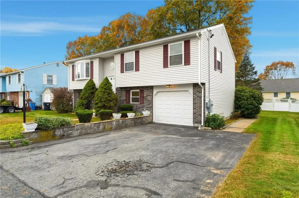 49 Branch Avenue Cumberland RI 02864