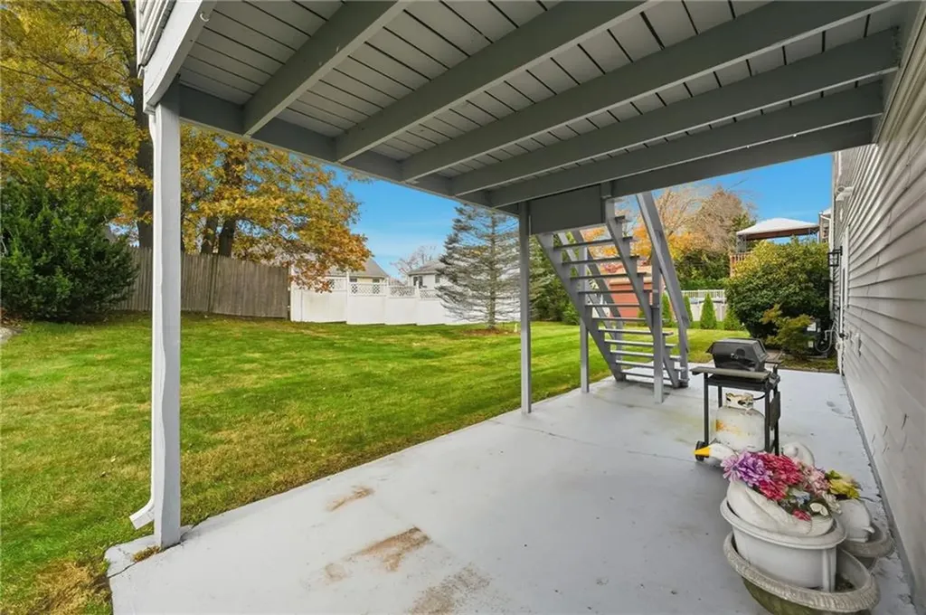 49 Branch Avenue Cumberland RI 02864