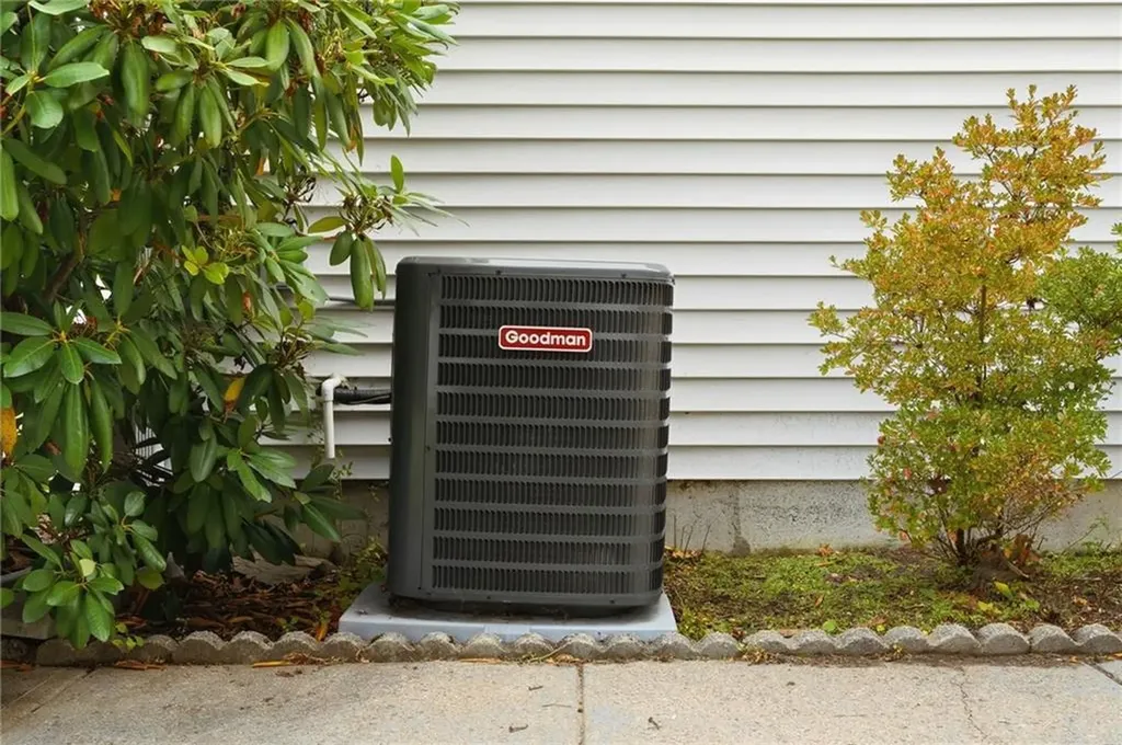 49 Branch Avenue Cumberland RI 02864