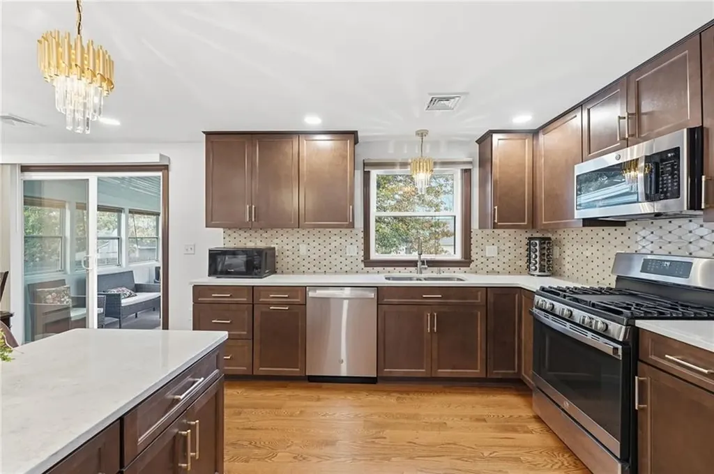 49 Branch Avenue Cumberland RI 02864