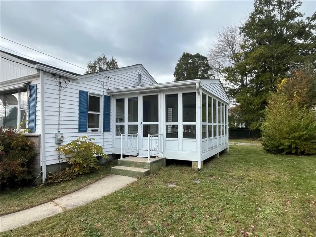 14 Vincenzo Drive West Warwick RI 02893