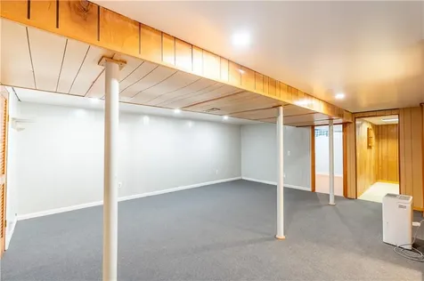 186 Heritage Road North Kingstown RI 02852