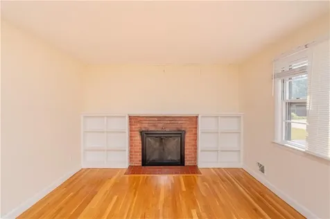 186 Heritage Road North Kingstown RI 02852