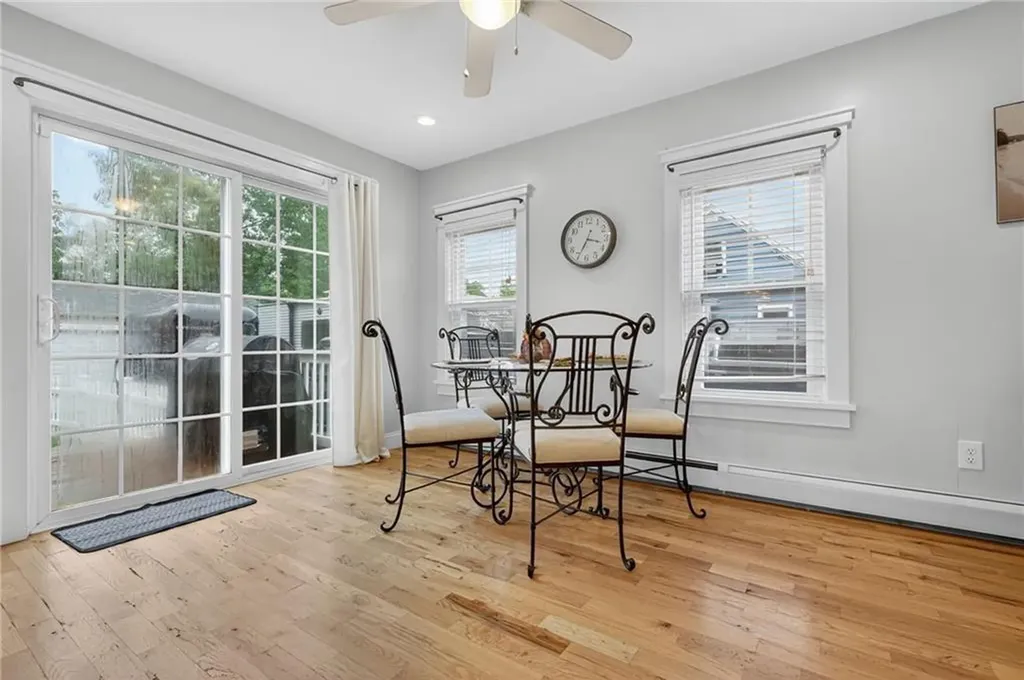 352 Church Avenue Warwick RI 02889