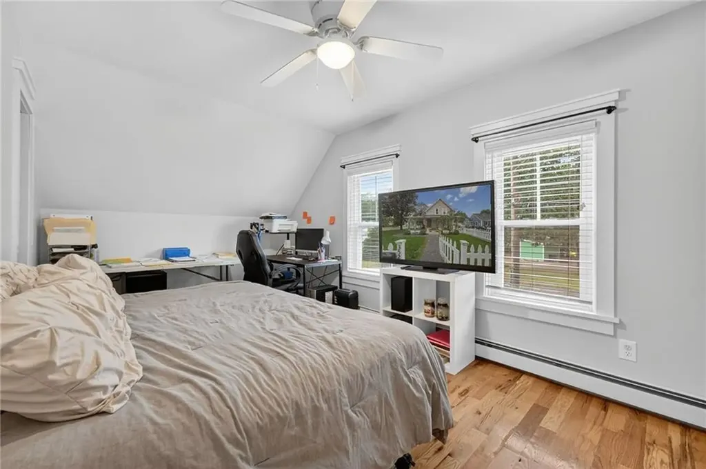 352 Church Avenue Warwick RI 02889