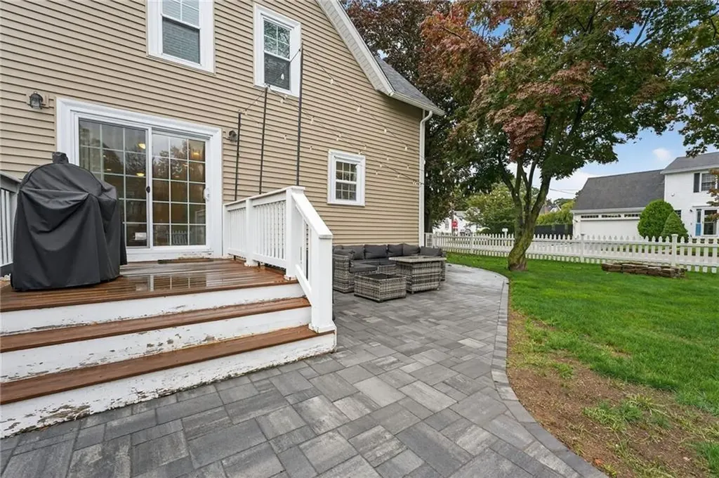 352 Church Avenue Warwick RI 02889