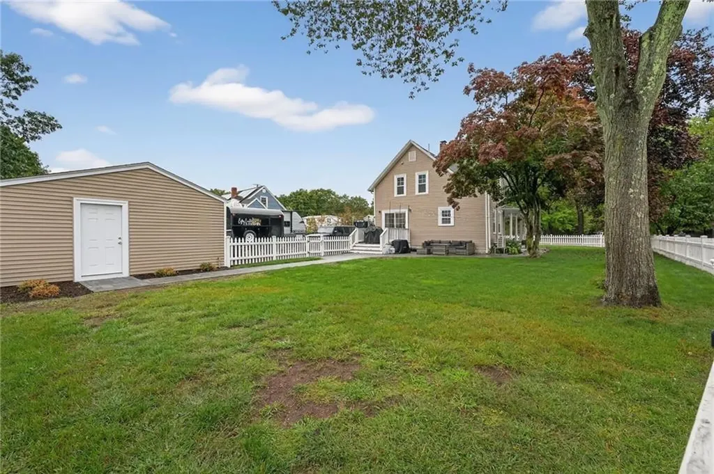 352 Church Avenue Warwick RI 02889