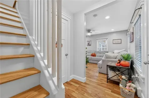 352 Church Avenue Warwick RI 02889