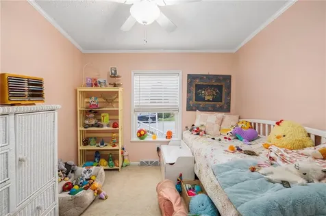 70 Robin Drive Tiverton RI 02878