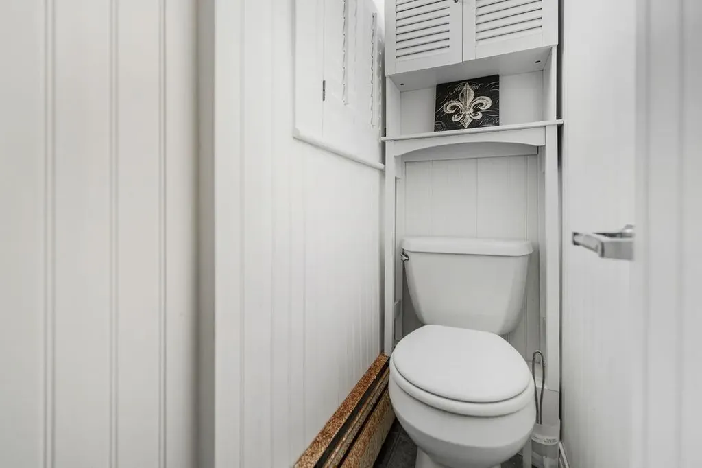 72 Hilltop Avenue Providence RI 02908