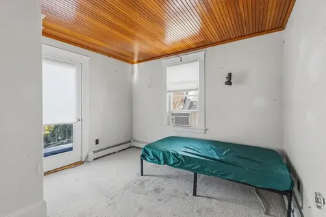 72 Hilltop Avenue Providence RI 02908