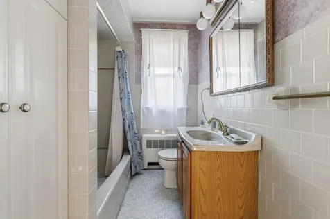 72 Hilltop Avenue Providence RI 02908